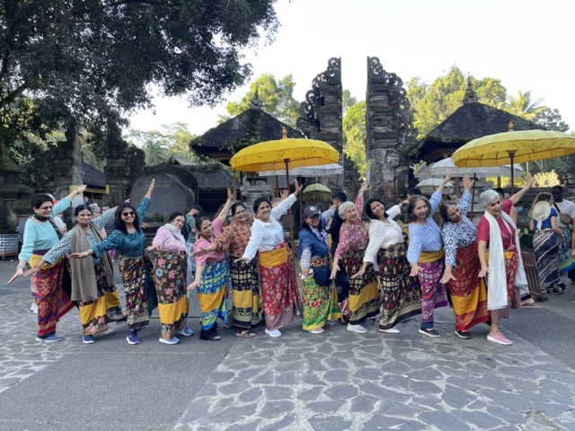 9 REASONS WHY ELDERLY SHOULD TRAVEL IN GROUP