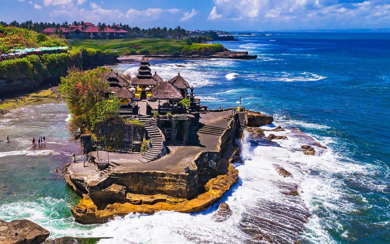 Tanah Lot Temple - Bali