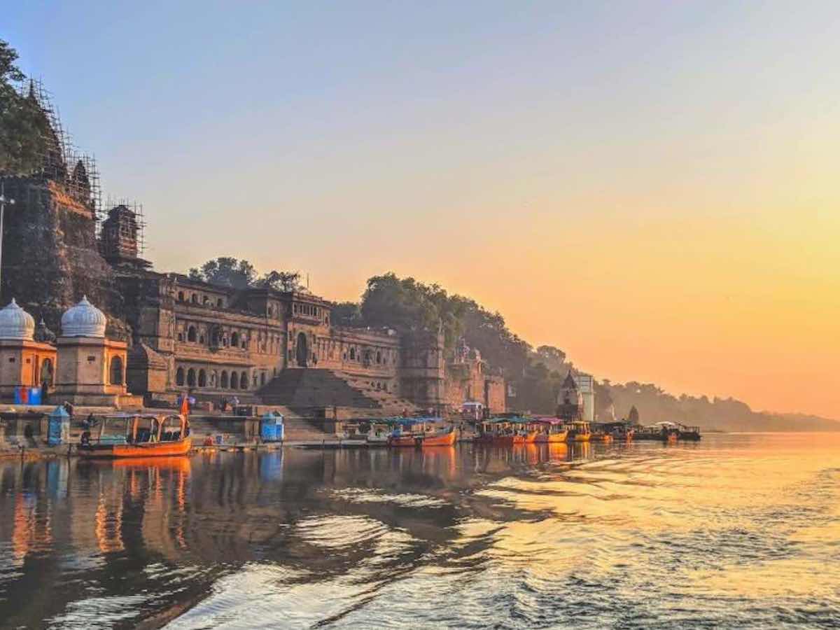 Maheshwar Ghat alongside the beautiful & holy river Narmada