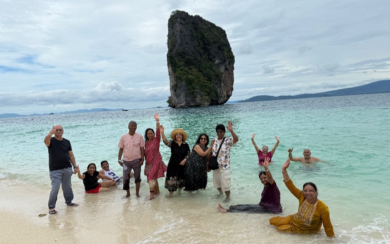 Enjoy leisure time at the beach